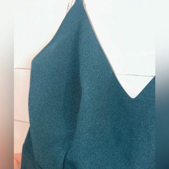 Formal dress - Picture 5 of 7